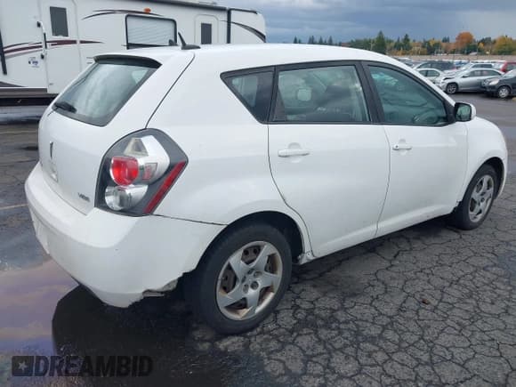 ✅ 2009 Pontiac Vibe 1SA • VIN: 5Y2SP67819Z415341 • Лот: 43637524. Опубликован ранее на IAAI с пробегом 203 752 миль. Бесплатный доступ к архиву аукционных продаж из США и подробный отчёт об истории автомобиля на DreamBid. Изображение 4.