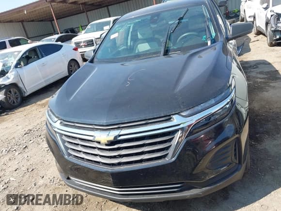 ✅ 2022 Chevrolet Equinox LS • VIN: 2GNAXFEV3N6116953 • Lot: 43184179. Wystawiony na IAAI z przebiegiem 142 651 mil. Bezpłatny archiwum sprzedaży aukcyjnych z USA i szczegółowy raport historii pojazdu na DreamBid. Zdjęcie 11.