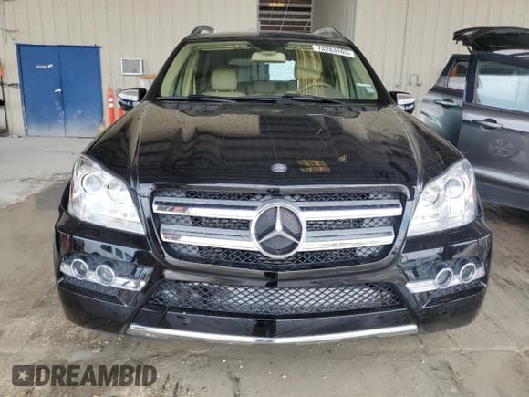 ✅ 2010 Mercedes-Benz GL 350 • VIN: 4JGBF2FEXAA620898 • Lot: 70263105. Wystawiony na Copart z przebiegiem 51 348 mil. Bezpłatny archiwum sprzedaży aukcyjnych z USA i szczegółowy raport historii pojazdu na DreamBid. Zdjęcie 5.
