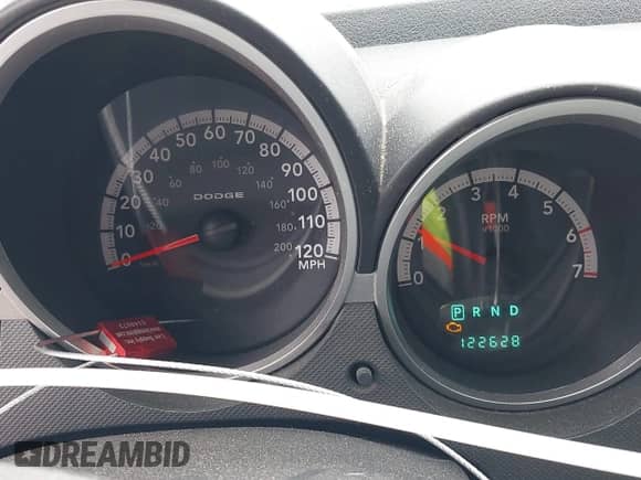 2008 Dodge Nitro SLT z VIN 1D8GU58K88W238520, wystawiony jako IAAI lot #43610184 z przebiegiem 122 628 mil mil oraz . Historia ofert i sprzedaży dostępna na DreamBid. Obrazek 7.