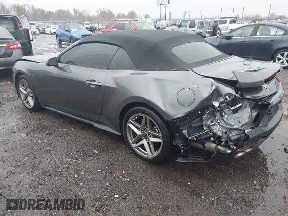 ✅ 2024 Ford Mustang EcoBoost Premium • VIN: 1FAGP8UH2R5110708 • Lot: 43757999. Wystawiony na IAAI z przebiegiem 3 832 mil. Bezpłatny archiwum sprzedaży aukcyjnych z USA i szczegółowy raport historii pojazdu na DreamBid. Zdjęcie 3.