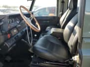 ✅ 1992 Land Rover Defender • VIN: SALLDVAF8JA917701 • Lot: 73864824. Listed on Copart with 4,284 mi. Free auction sales archive from the USA and detailed vehicle history report at DreamBid. Image 7.