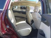 ✅ 2019 Lincoln Nautilus Reserve • VIN: 2LMPJ8LP9KBL18638 • Lot: 43640836. Wystawiony na IAAI z przebiegiem 77 661 mil. Bezpłatny archiwum sprzedaży aukcyjnych z USA i szczegółowy raport historii pojazdu na DreamBid. Zdjęcie 8.