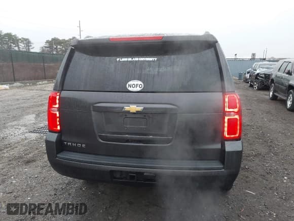 ✅ 2018 Chevrolet Tahoe LT • VIN: 1GNSKBKC1JR377785 • Lot: 41950896. Listed on IAAI with 102,204 mi. Free auction sales archive from the USA and detailed vehicle history report at DreamBid. Image 16.