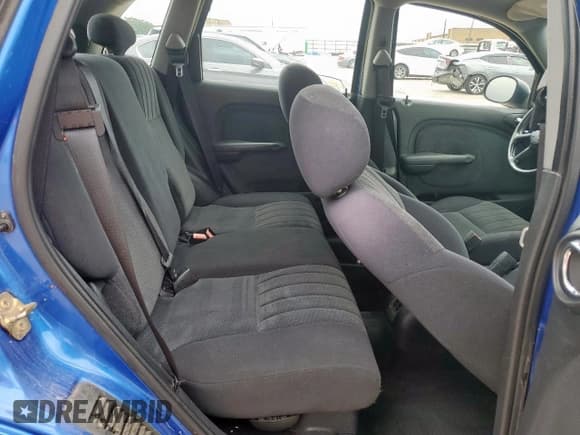 ✅ 2005 Chrysler PT Cruiser • VIN: 3C4FY48B15T523926 • Lot: 59979035. Wystawiony na Copart z przebiegiem 162 929 mil. Bezpłatny archiwum sprzedaży aukcyjnych z USA i szczegółowy raport historii pojazdu na DreamBid. Zdjęcie 10.