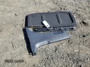 ✅ 2013 Hyundai Veloster Turbo • VIN: KMHTC6AE8DU110466 • Lot: 76236464. Wystawiony na Copart z przebiegiem 108 386 mil. Bezpłatny archiwum sprzedaży aukcyjnych z USA i szczegółowy raport historii pojazdu na DreamBid. Zdjęcie 14.