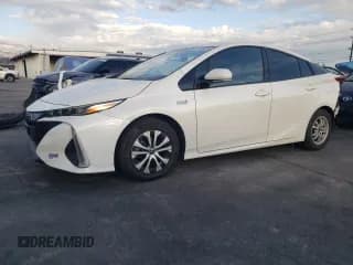 ✅ 2017 Toyota Prius Plus • VIN: JTDKARFP2H3067269 • Lot: 92708425. Wystawiony na Copart z przebiegiem 142 124 mil. Bezpłatny archiwum sprzedaży aukcyjnych z USA i szczegółowy raport historii pojazdu na DreamBid. Zdjęcie 1.