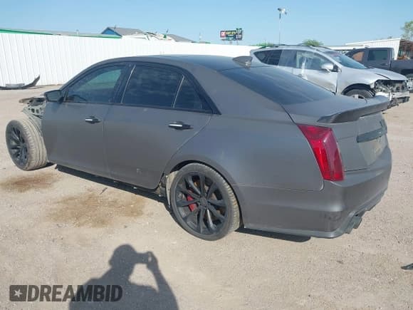 ✅ 2018 Cadillac CTS-V • VIN: 1G6A15S63J0101442 • Lot: 41964961. Listed on IAAI with 87,821 mi. Free auction sales archive from the USA and detailed vehicle history report at DreamBid. Image 3.