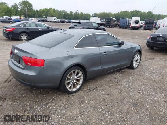 ✅ 2013 Audi A5 Premium Plus • VIN: WAULFAFR3DA027794 • Lot: 42998658. Listed on IAAI with 149,198 mi. Free auction sales archive from the USA and detailed vehicle history report at DreamBid. Image 4.