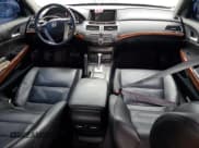 ✅ 2011 Honda Accord EX-L • VIN: 1HGCP3F83BA032544 • Lot: 84038915. Wystawiony na Copart z przebiegiem 130 606 mil. Bezpłatny archiwum sprzedaży aukcyjnych z USA i szczegółowy raport historii pojazdu na DreamBid. Zdjęcie 8.