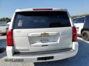 ✅ 2015 Chevrolet Suburban LTZ • VIN: 1GNSKKKC3FR252892 • Lot: 75482994. Wystawiony na Copart z przebiegiem 182 569 mil. Bezpłatny archiwum sprzedaży aukcyjnych z USA i szczegółowy raport historii pojazdu na DreamBid. Zdjęcie 6.