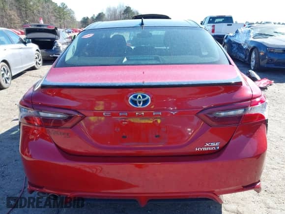 2021 Toyota Camry Hybrid XSE with VIN 4T1K31AK8MU023364, listed as a IAAI auction lot 41752259 with 97,143 mi miles and . Bid and sale history available at DreamBid. Image 17.