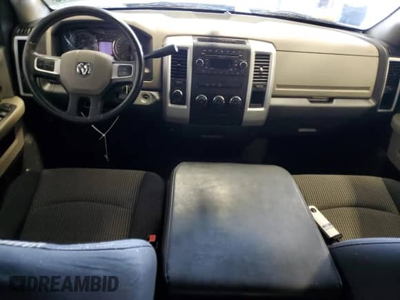 2010 Dodge 1500 Laramie z VIN 1D7RV1GT7AS256209, wystawiony jako Copart lot #48535715 z przebiegiem 175 100 mil mil oraz Szkoda całkowita • Salvage title. Historia ofert i sprzedaży dostępna na DreamBid. Obrazek 8.