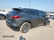 ✅ 2020 Chevrolet Blazer RS • VIN: 3GNKBERS8LS556498 • Lot: 68142895. Wystawiony na Copart z przebiegiem 75 055 mil. Bezpłatny archiwum sprzedaży aukcyjnych z USA i szczegółowy raport historii pojazdu na DreamBid. Zdjęcie 3.