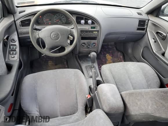 2001 Hyundai Elantra GLS z VIN KMHDN45D71U165152, wystawiony jako Copart lot #85497464 z przebiegiem 180 977 mil mil oraz Czysty tytuł • Clean title. Historia ofert i sprzedaży dostępna na DreamBid. Obrazek 8.