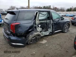 ✅ 2024 Hyundai Palisade Limited • VIN: KM8R5DGE0RU803751 • Лот: 83540044. Опубликован ранее на Copart с пробегом 4 369 миль. Бесплатный доступ к архиву аукционных продаж из США и подробный отчёт об истории автомобиля на DreamBid. Изображение 3.