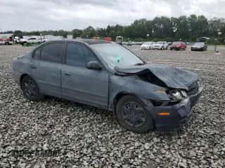 2005 Hyundai Elantra GLS z VIN KMHDN46D95U145649, wystawiony jako Copart lot #71177094 z przebiegiem 418 706 mil mil oraz Szkoda całkowita • Salvage title. Historia ofert i sprzedaży dostępna na DreamBid. Obrazek 4.