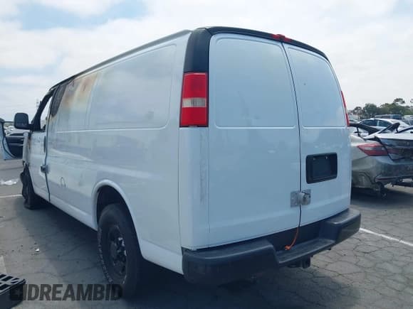 ✅ 2015 Chevrolet Express Cargo • VIN: 1GCWGFCF8F1280164 • Lot: 42746084. Listed on IAAI with Not provided. Free auction sales archive from the USA and detailed vehicle history report at DreamBid. Image 3.