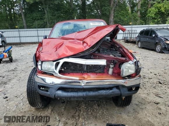 ✅ 2004 Toyota Tacoma PreRunner • VIN: 5TEGN92N34Z386416 • Lot: 70041085. Listed on Copart with 102,106 mi. Free auction sales archive from the USA and detailed vehicle history report at DreamBid. Image 5.