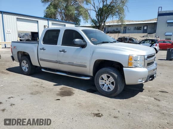 ✅ 2011 Chevrolet Silverado 1500 LT • VIN: 3GCPKSE32BG265654 • Lot: 68058614. Listed on Copart with 152,593 mi. Free auction sales archive from the USA and detailed vehicle history report at DreamBid. Image 4.