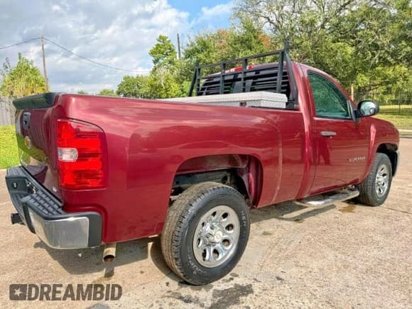 ✅ 2013 Chevrolet Silverado 1500 Work Truck • VIN: 1GCNCPEX6DZ137909 • Lot: 91675595. Wystawiony na Copart z przebiegiem 135 868 mil. Bezpłatny archiwum sprzedaży aukcyjnych z USA i szczegółowy raport historii pojazdu na DreamBid. Zdjęcie 4.