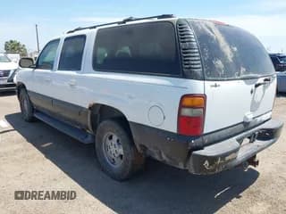 ✅ 2003 Chevrolet Suburban LT • VIN: 1GNFK16Z33J142851 • Лот: 41936134. Опубликован ранее на IAAI с пробегом 225 701 миль. Бесплатный доступ к архиву аукционных продаж из США и подробный отчёт об истории автомобиля на DreamBid. Изображение 3.