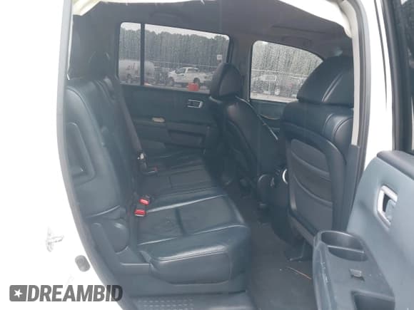 ✅ 2009 Honda Pilot EX-L • VIN: 5FNYF38549B024805 • Lot: 42904416. Wystawiony na IAAI z przebiegiem 221 601 mil. Bezpłatny archiwum sprzedaży aukcyjnych z USA i szczegółowy raport historii pojazdu na DreamBid. Zdjęcie 8.