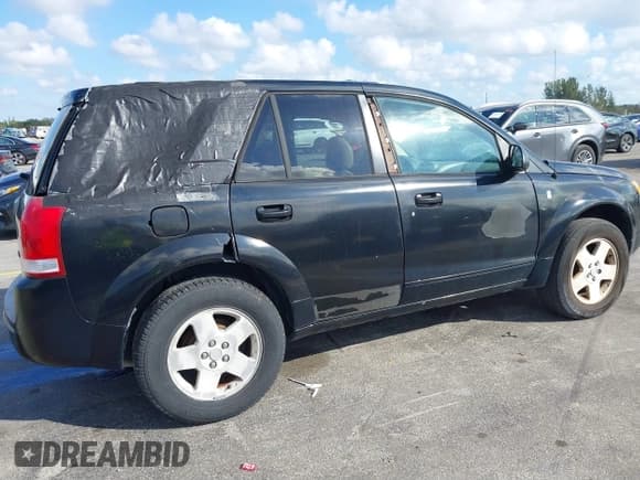 ✅ 2004 Saturn VUE V6 • VIN: 5GZCZ53444S887559 • Lot: 41496856. Wystawiony na IAAI z przebiegiem 210 419 mil. Bezpłatny archiwum sprzedaży aukcyjnych z USA i szczegółowy raport historii pojazdu na DreamBid. Zdjęcie 6.