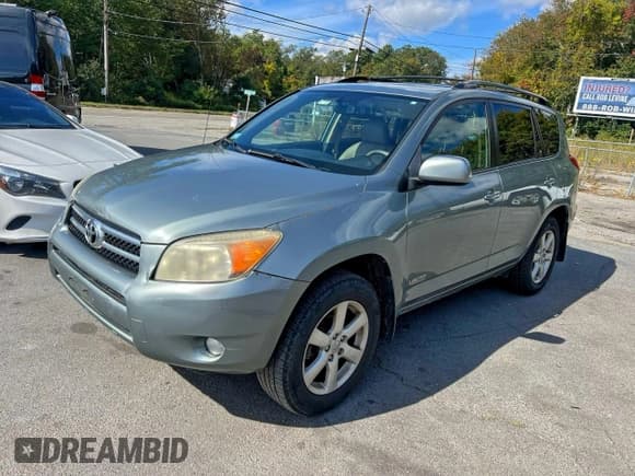 ✅ 2007 Toyota RAV4 Limited • VIN: JTMBD31V975098077 • Lot: 95234585. Wystawiony na Copart z przebiegiem 203 860 mil. Bezpłatny archiwum sprzedaży aukcyjnych z USA i szczegółowy raport historii pojazdu na DreamBid. Zdjęcie 2.