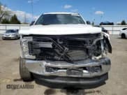 ✅ 2019 Ford F-250 XL • VIN: 1FT7X2BT5KEG19454 • Lot: 52935925. Wystawiony na Copart z przebiegiem 176 681 mil. Bezpłatny archiwum sprzedaży aukcyjnych z USA i szczegółowy raport historii pojazdu na DreamBid. Zdjęcie 5.