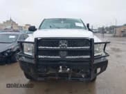 ✅ 2018 Ram 2500 Tradesman • VIN: 3C6UR5HL4JG390088 • Лот: 41471658. Опубликован ранее на IAAI с пробегом 227 663 миль. Бесплатный доступ к архиву аукционных продаж из США и подробный отчёт об истории автомобиля на DreamBid. Изображение 12.