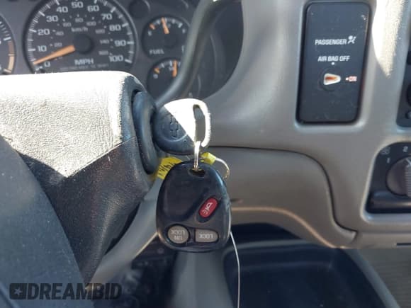 ✅ 2003 Chevrolet S-10 LS • VIN: 1GCCT19X038253478 • Лот: 41744079. Опубликован ранее на IAAI с пробегом 215 807 миль. Бесплатный доступ к архиву аукционных продаж из США и подробный отчёт об истории автомобиля на DreamBid. Изображение 11.