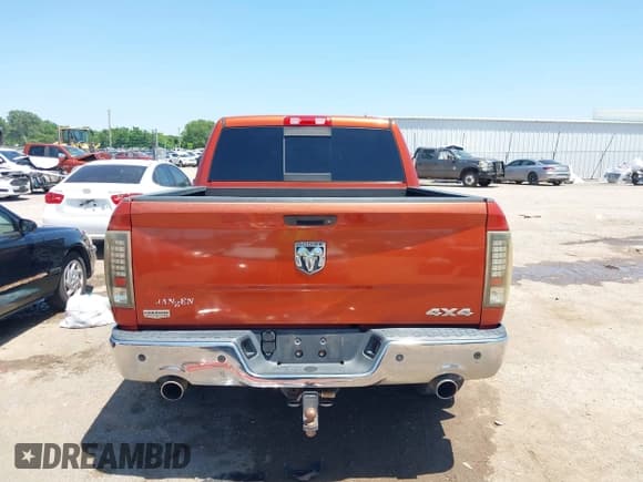 ✅ 2009 Dodge 1500 SLT • VIN: 1D3HV13T29S736303 • Lot: 42513787. Wystawiony na IAAI z przebiegiem 148 802 mil. Bezpłatny archiwum sprzedaży aukcyjnych z USA i szczegółowy raport historii pojazdu na DreamBid. Zdjęcie 17.