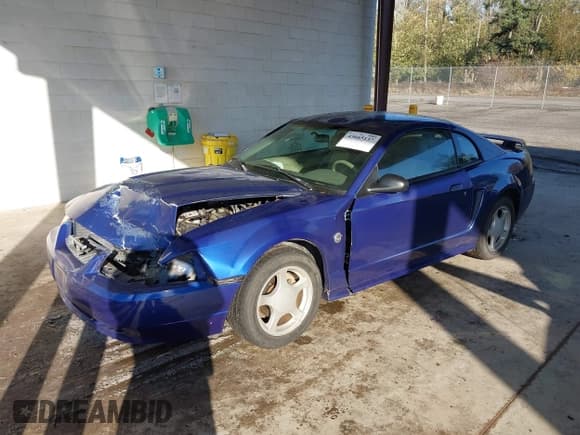 ✅ 2004 Ford Mustang Standard • VIN: 1FAFP40604F156257 • Lot: 43665137. Wystawiony na IAAI z przebiegiem 211 896 mil. Bezpłatny archiwum sprzedaży aukcyjnych z USA i szczegółowy raport historii pojazdu na DreamBid. Zdjęcie 2.
