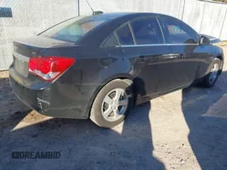 ✅ 2016 Chevrolet Cruze LT • VIN: 1G1PE5SB1G7149202 • Lot: 43530176. Listed on IAAI with 155,633 mi. Free auction sales archive from the USA and detailed vehicle history report at DreamBid. Image 4.