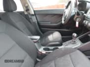 ✅ 2016 Kia Forte LX • VIN: KNAFK4A60G5553353 • Lot: 42060838. Listed on IAAI with 141,184 mi. Free auction sales archive from the USA and detailed vehicle history report at DreamBid. Image 5.