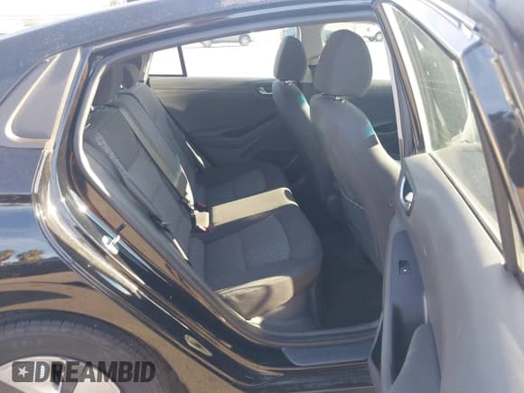 ✅ 2019 Hyundai Ioniq Blue • VIN: KMHC65LC9KU145107 • Lot: 43657559. Listed on IAAI with 200,453 mi. Free auction sales archive from the USA and detailed vehicle history report at DreamBid. Image 8.