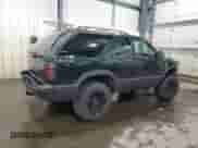 2003 Chevrolet Blazer LS с VIN 1GNCT18X03K167454, выставлен на аукционе Copart как лот 55648965 с пробегом 114 099 миль миль и Списание • Salvage title. История ставок и продаж доступна на DreamBid. Изображение 3.