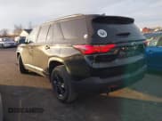 ✅ 2023 Chevrolet Traverse LT Cloth • VIN: 1GNERGKW0PJ342694 • Лот: 43638121. Опубликован ранее на IAAI с пробегом 38 617 миль. Бесплатный доступ к архиву аукционных продаж из США и подробный отчёт об истории автомобиля на DreamBid. Изображение 3.