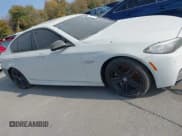 ✅ 2014 BMW 5 Series 550i • VIN: WBAKN9C51ED681921 • Lot: 43754559. Wystawiony na IAAI z przebiegiem Nie podano. Bezpłatny archiwum sprzedaży aukcyjnych z USA i szczegółowy raport historii pojazdu na DreamBid. Zdjęcie 13.