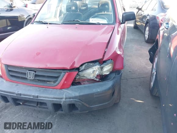 ✅ 1999 Honda CR-V LX • VIN: JHLRD1849XC008134 • Lot: 43450265. Wystawiony na IAAI z przebiegiem 214 146 mil. Bezpłatny archiwum sprzedaży aukcyjnych z USA i szczegółowy raport historii pojazdu na DreamBid. Zdjęcie 6.