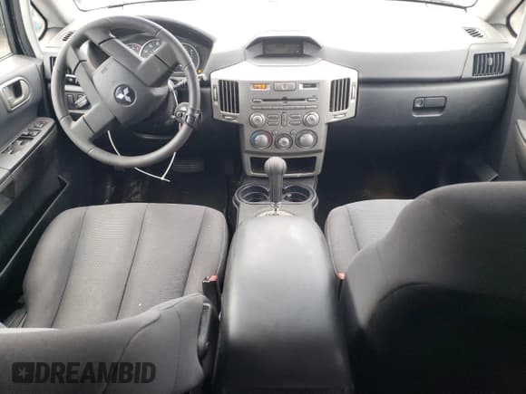 ✅ 2005 Mitsubishi Endeavor LS • VIN: 4A4MN21S45E028157 • Lot: 45087575. Listed on Copart with 82,570 mi. Free auction sales archive from the USA and detailed vehicle history report at DreamBid. Image 8.