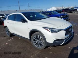✅ 2017 Infiniti QX30 Premium • VIN: SJKCH5CR6HA027509 • Лот: 41800581. Опубликован ранее на IAAI с пробегом 76 148 миль. Бесплатный доступ к архиву аукционных продаж из США и подробный отчёт об истории автомобиля на DreamBid. Изображение 1.
