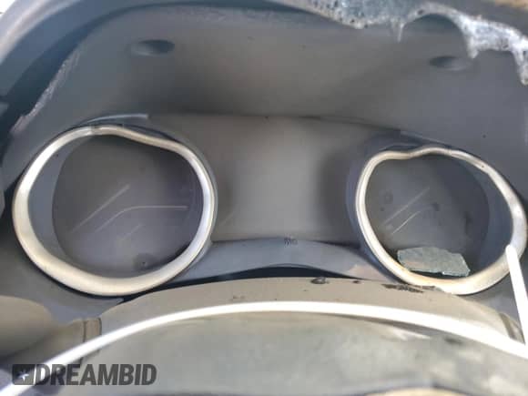 2023 Toyota Camry LE с VIN 4T1C11BK0PU083345, выставлен на аукционе Copart как лот 65721765 с пробегом Не указан миль и Списание • Salvage title. История ставок и продаж доступна на DreamBid. Изображение 9.