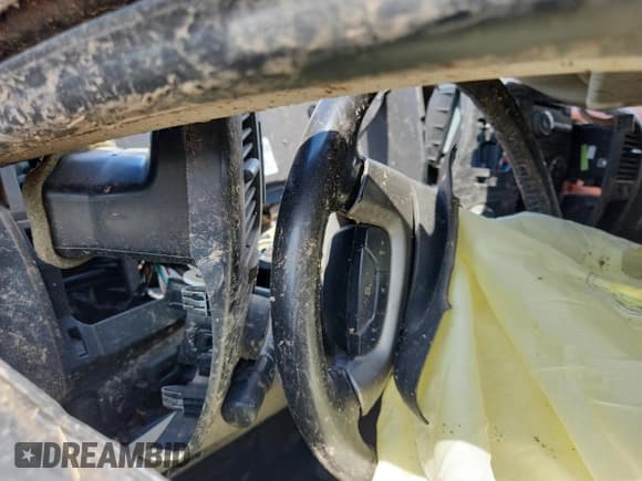 ✅ 2007 Chevrolet Silverado 2500HD 2LT • VIN: 1GCHK23667F539609 • Лот: 62011945. Опубликован ранее на Copart с пробегом Не указан. Бесплатный доступ к архиву аукционных продаж из США и подробный отчёт об истории автомобиля на DreamBid. Изображение 9.