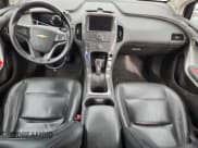 ✅ 2012 Chevrolet Volt • VIN: 1G1RB6E47CU110291 • Lot: 91617545. Wystawiony na Copart z przebiegiem 239 098 mil. Bezpłatny archiwum sprzedaży aukcyjnych z USA i szczegółowy raport historii pojazdu na DreamBid. Zdjęcie 8.