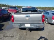 ✅ 2009 Chevrolet Silverado 1500 • VIN: 2GCEC39J891109818 • Lot: 41302124. Wystawiony na IAAI z przebiegiem Nie podano. Bezpłatny archiwum sprzedaży aukcyjnych z USA i szczegółowy raport historii pojazdu na DreamBid. Zdjęcie 16.