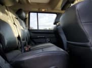 ✅ 2008 Jeep Commander Limited • VIN: 1J8HG58N78C151092 • Лот: 89464985. Опубликован ранее на Copart с пробегом 185 308 миль. Бесплатный доступ к архиву аукционных продаж из США и подробный отчёт об истории автомобиля на DreamBid. Изображение 9.