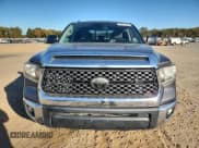 ✅ 2018 Toyota Tundra SR • VIN: 5TFRM5F14JX129991 • Lot: 91921355. Listed on Copart with 66,676 mi. Free auction sales archive from the USA and detailed vehicle history report at DreamBid. Image 5.