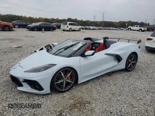 ✅ 2022 Chevrolet Corvette 1LT • VIN: 1G1YA3D43N5114172 • Lot: 91883035. Wystawiony na Copart z przebiegiem 6 263 mil. Bezpłatny archiwum sprzedaży aukcyjnych z USA i szczegółowy raport historii pojazdu na DreamBid. Zdjęcie 1.